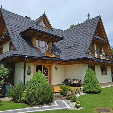 Pod Limbami منزل للإقامة زاكوباني