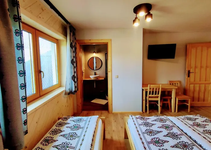 Pod Limbami منزل للإقامة *