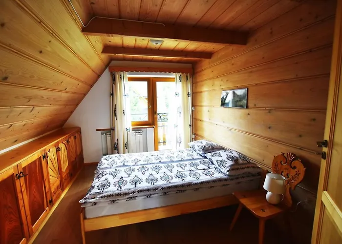 威拉波特林巴米酒店 *